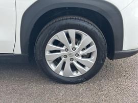 Suzuki S-Cross Photo 11
