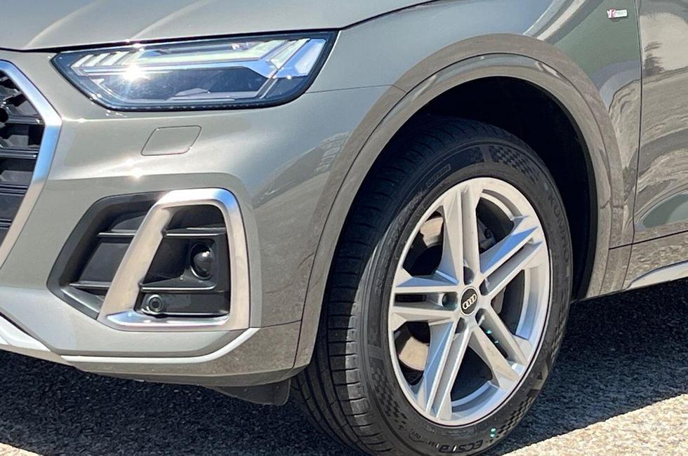 Audi Q5 Photo at-7a0a70a8c233463f9e8388524b8dfd1f.jpg