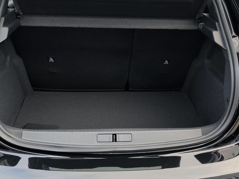 Used Peugeot 208 202601289492571 30