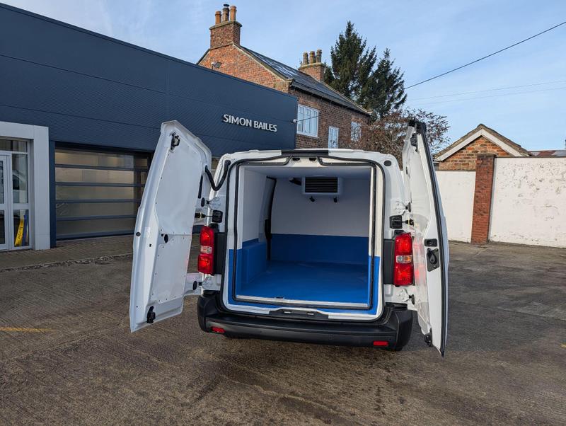 Used Peugeot Expert NV23YMW 30