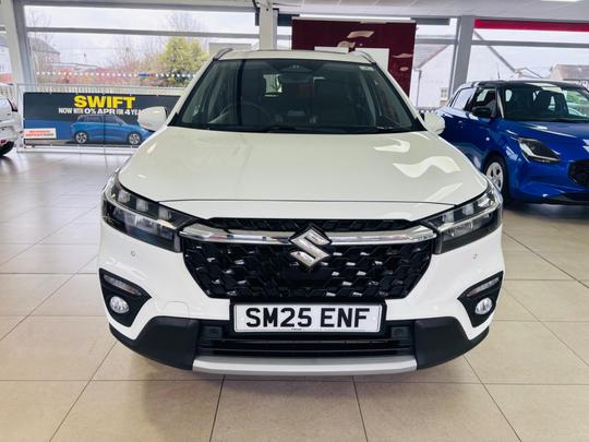Suzuki S-Cross Photo at-7a64b9d0eaaa47b4b978ad8b09d49aca.jpg