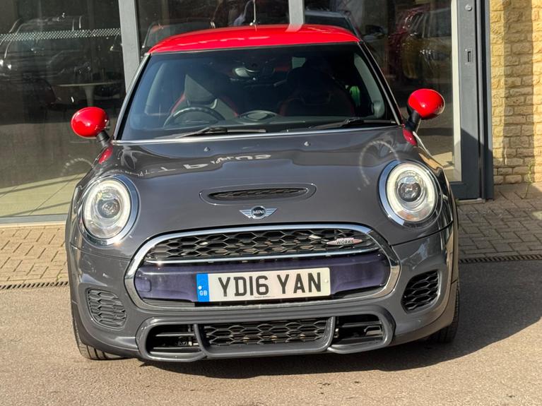 Used MINI Hatch YD16YAN 2