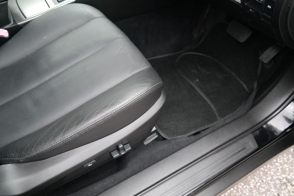 Subaru Outback Photo at-7a9cf67363854d4183fa86a54048a2fd.jpg