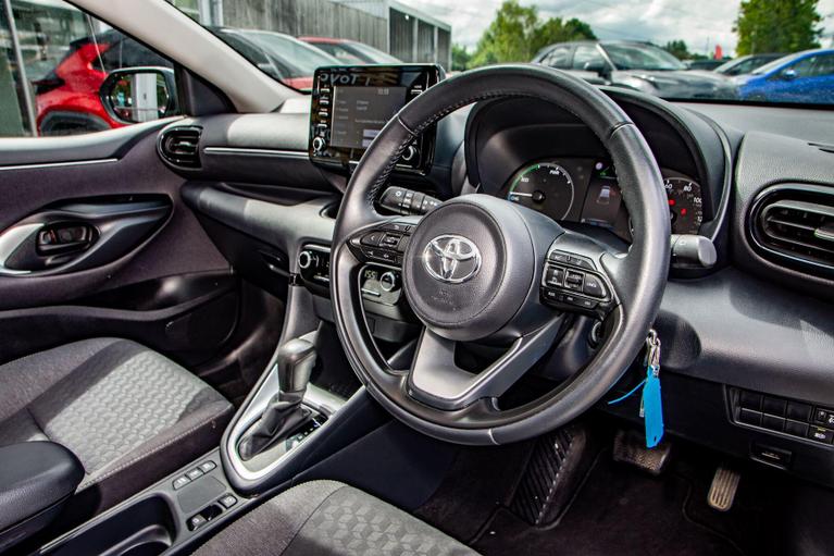 Used Toyota Yaris MD23EZK 12