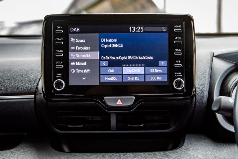 Used Toyota Yaris WP23HRO 26