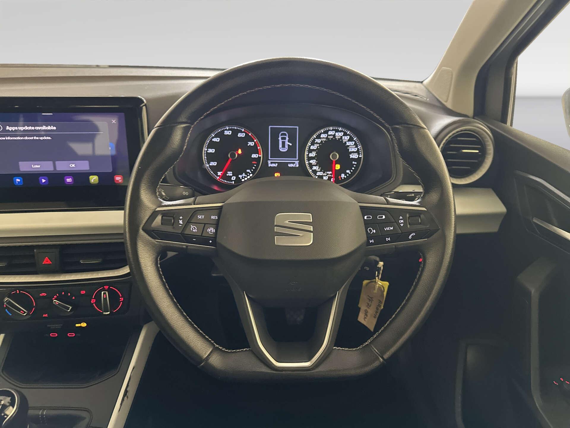 2022 SEAT Arona thumbnail 17