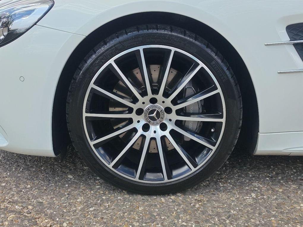 Used Mercedes-Benz SL YG19PAF 4