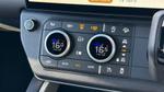 Land Rover Defender Photo 15