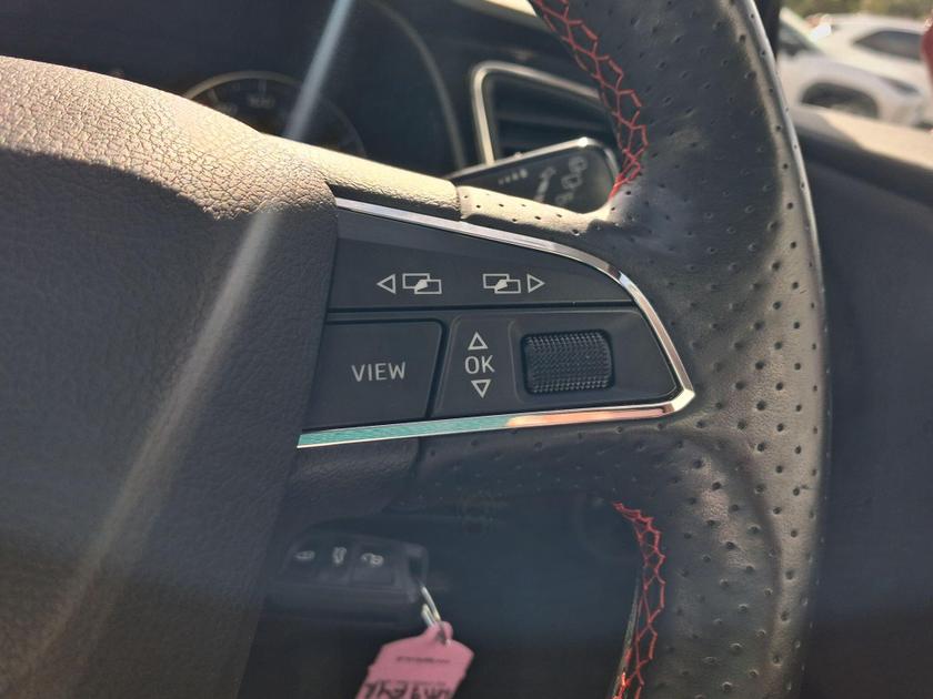 SEAT Leon Photo at-7bc4e22f43e046f89a74221ca352ca31.jpg