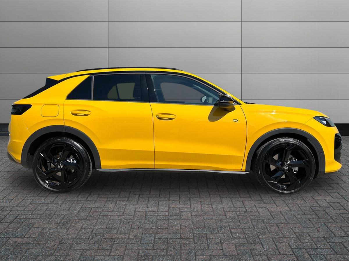 Volkswagen T-roc Photo at-7bce66a7eb554bb786cc187774ecaada.jpg