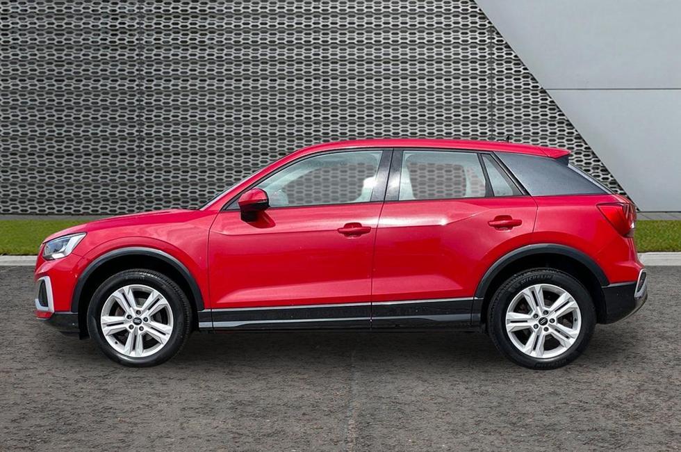 Audi Q2 Photo at-7bd00c92ab504c459d76214e27ba8799.jpg
