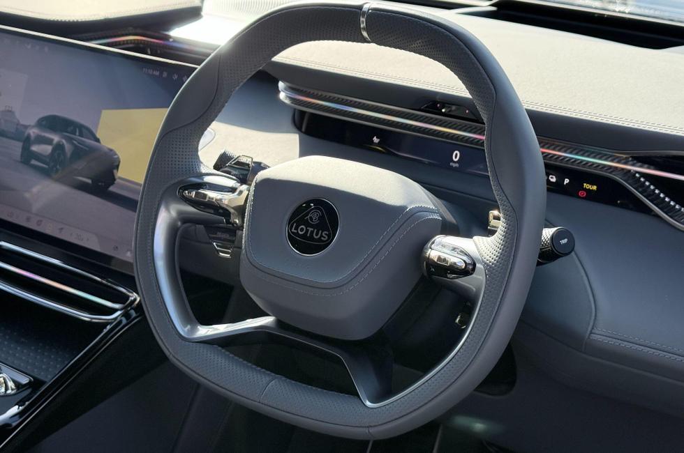 LOTUS Eletre Photo at-7bdbd4ed7a0340abb9b8eed8d5811bec.jpg