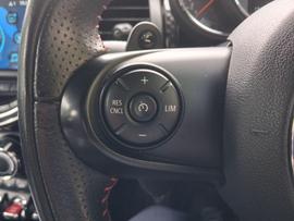 MINI Hatch Photo 14