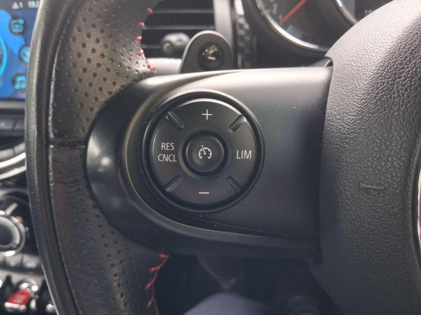 MINI Hatch Photo at-7c032daca5a3496ea235746fcc0d397f.jpg