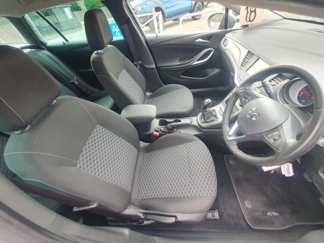 Used Vauxhall Astra DU68TDX 21
