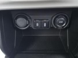 Suzuki Swift Photo 34