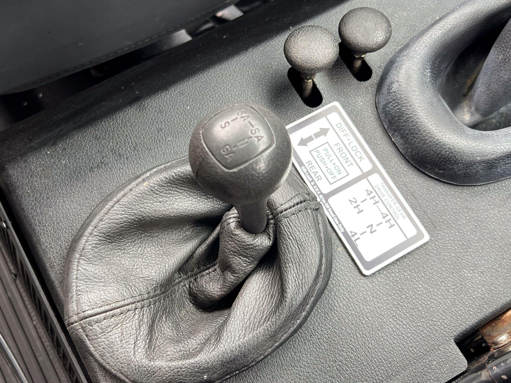 Mercedes-Benz 300 GD 250GD FACTORY CABRIOLET — photo 28