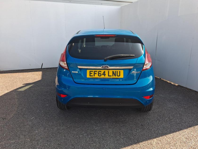 Ford Fiesta Photo at-7c40b870228f4bfe84ca0cc0b54d050e.jpg