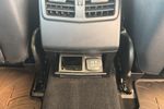 Mercedes-Benz E-CLASS Photo 23