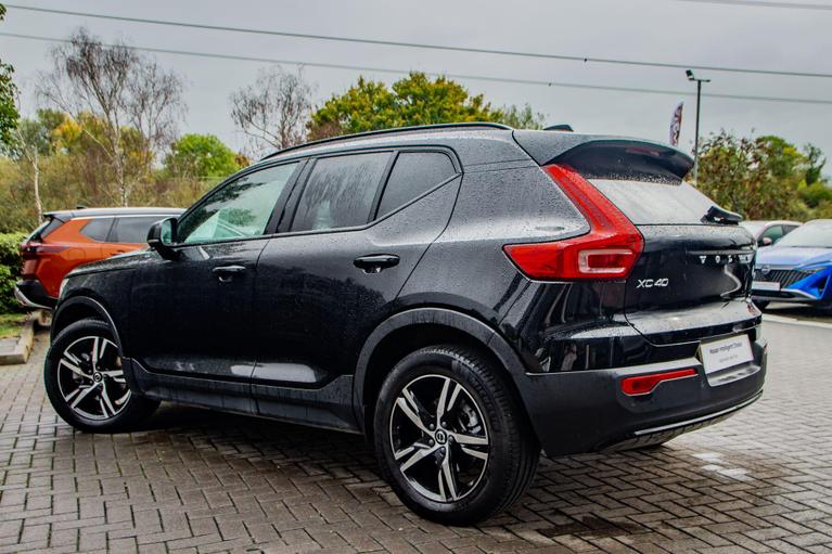 Used Volvo XC40 OE72HKK 3