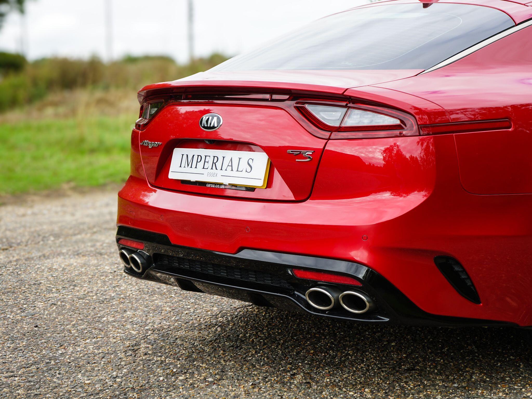 Kia Stinger 3.3 T-GDi V6 GT S Gran Turismo Auto Euro 6 (s/s) 5dr — photo 14