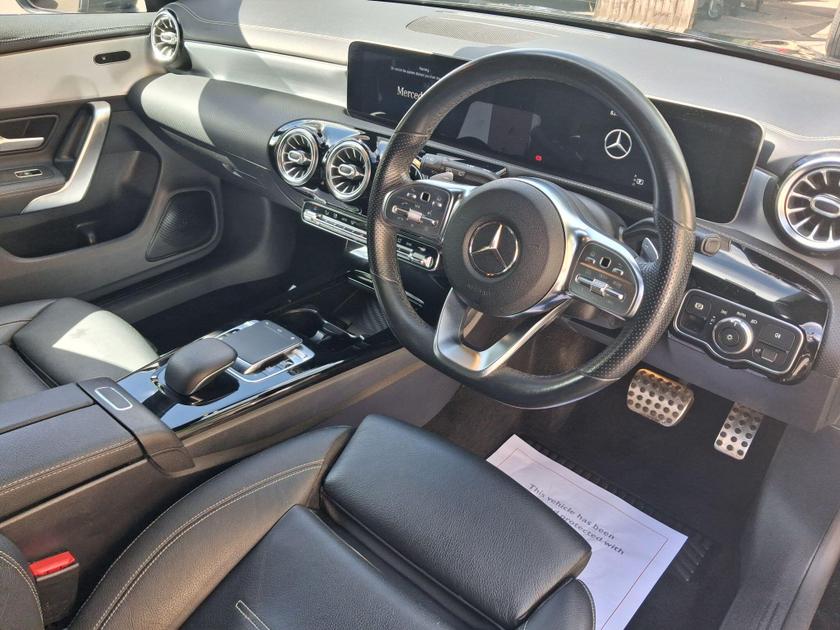 Mercedes-Benz CLA Photo at-7c76913657d54d9bae294a76a85d2fd9.jpg