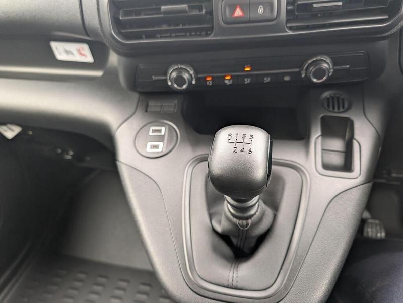 Used Peugeot Partner 202601229336048 16