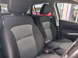 Suzuki S-Cross Photo 24