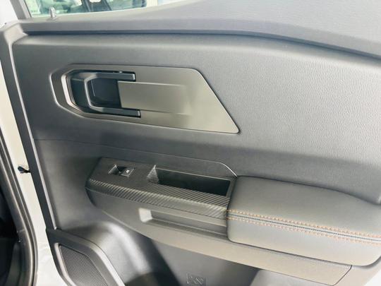 Mitsubishi L200 Photo at-7ce7dad6f6d04b17b6321c1a91b613f7.jpg