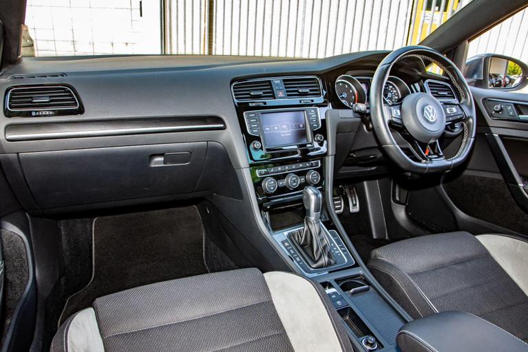 Used Volkswagen Golf DA66WMW 13