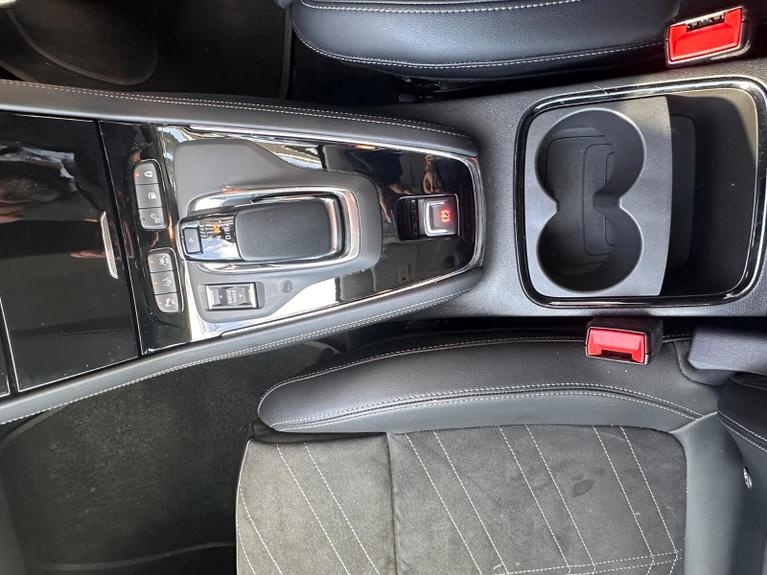 Used Vauxhall Grandland WM23OUC 19