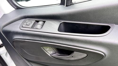 Mercedes-Benz Sprinter Photo at-7d36c400305547a5b02f135d648f7e0e.jpg