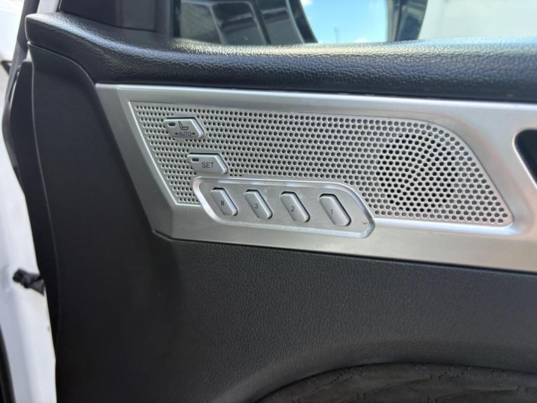 Used SsangYong Rexton RJ23FMF 21