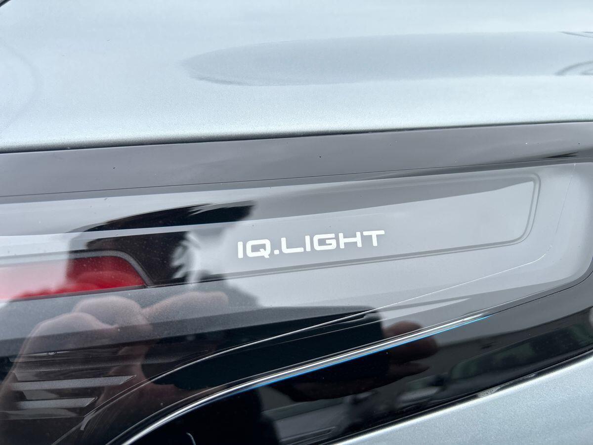 Volkswagen Tiguan Photo at-7d636b05bc8e401799a947248a46835b.jpg