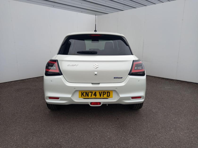 Suzuki Swift Photo at-7d79e4e5fc3f49ceabee8bd1aadb30dd.jpg