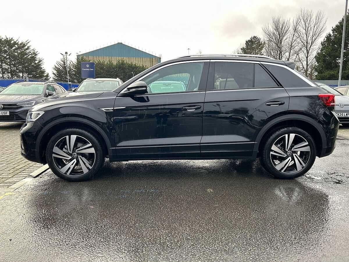 Volkswagen T-Roc Photo at-7dabe285a4e84aa78754d4179663e93c.jpg