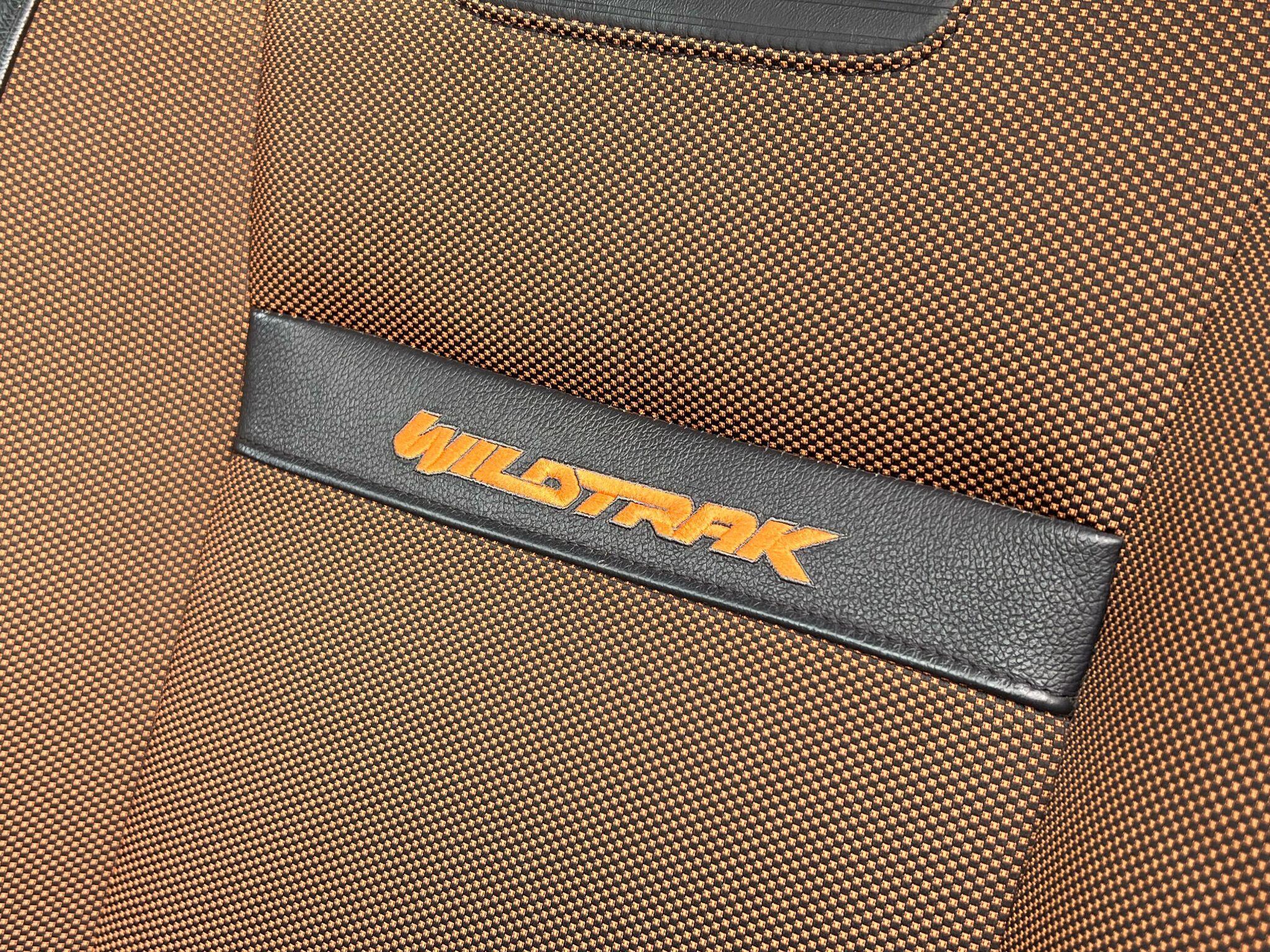 Ford Ranger 3.2 TDCi Wildtrak Auto 4WD Euro 5 4dr — photo 23