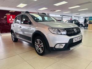 Dacia Sandero Stepway Photo 0