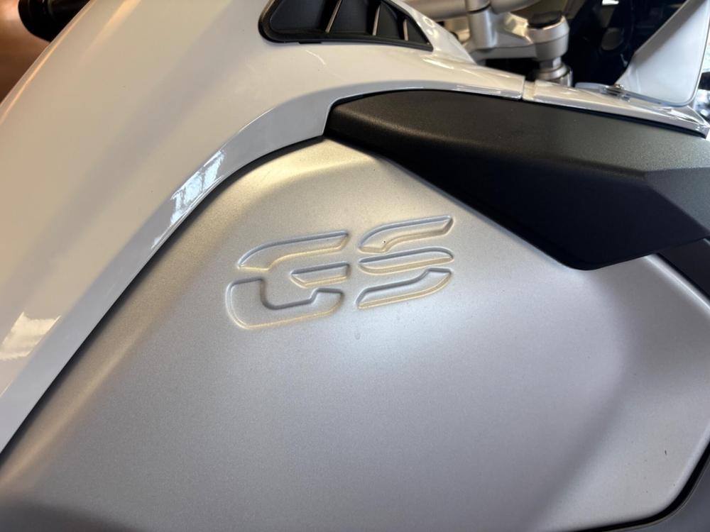 BMW R 1200 GS Adventure Photo at-7e029fcfd13940bc9d2b3227a4da0115.jpg