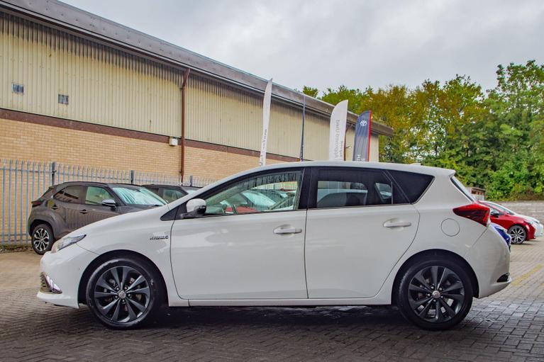 Used Toyota Auris WK18NDF 10