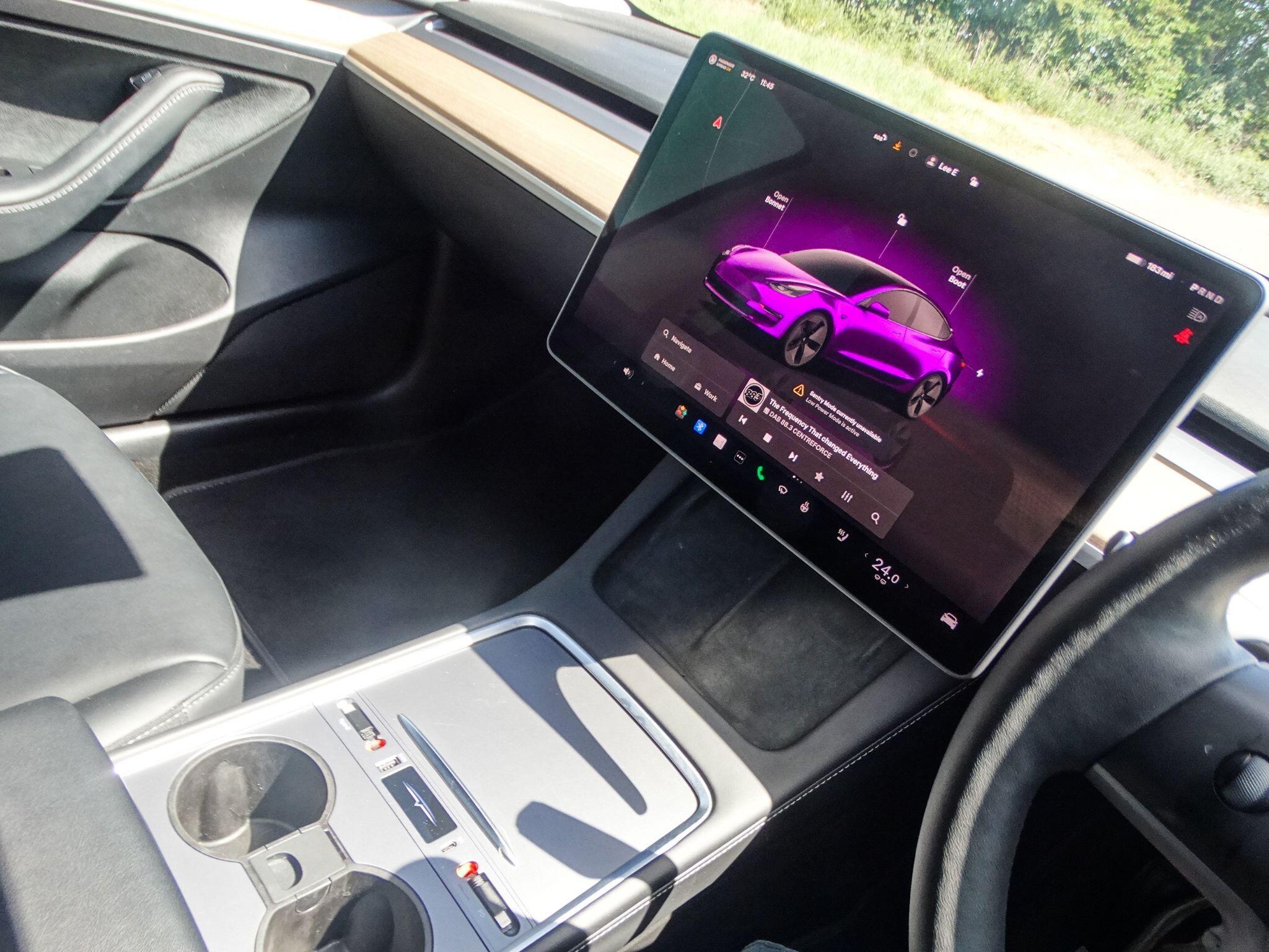 TESLA Model 3 Auto RWD 4dr — photo 6
