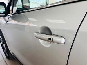 Suzuki S-Cross Photo 16