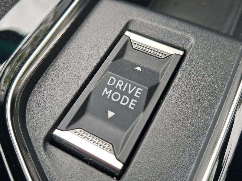 Used Peugeot 5008 NU72WBT 47