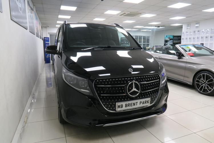 Used Mercedes-Benz V Class KN75AYX 4