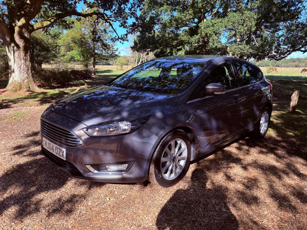 Ford Focus Photo at-7ed7ffc6880145a6b35c04ca5fc6c605.jpg