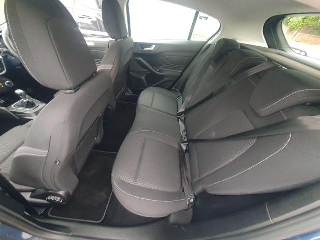 Used Ford Focus HJ70KHK 27