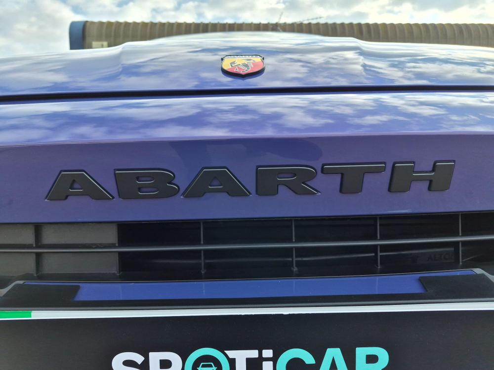 Abarth 600e Photo at-7f03491942fd4df687920862ead08145.jpg