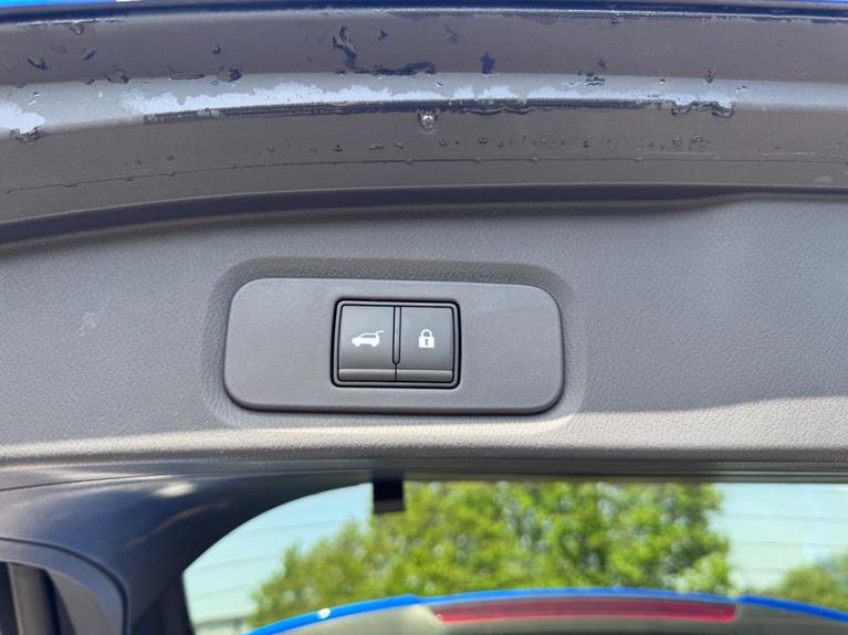 Used Nissan Qashqai OV75AVL 16
