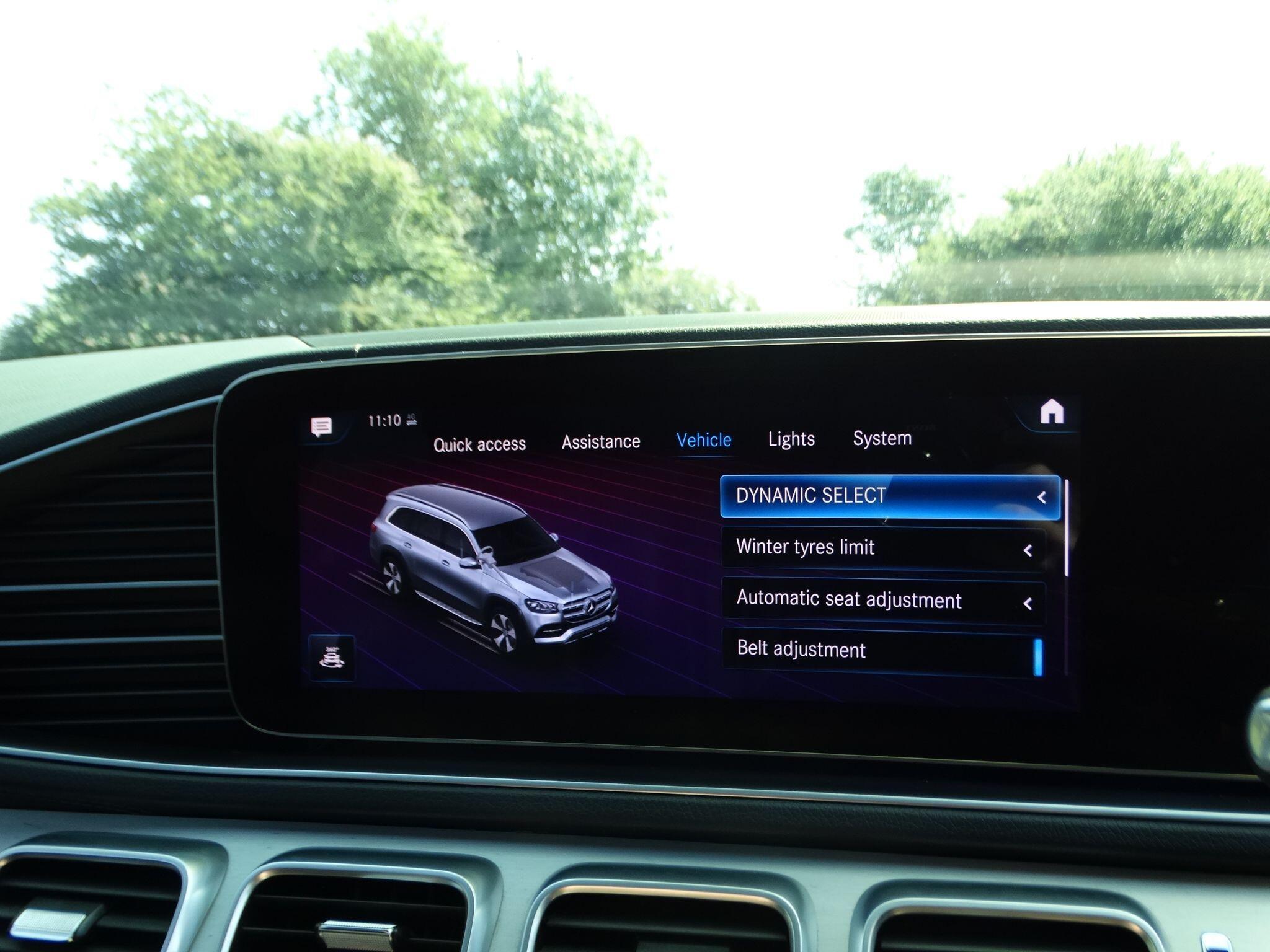 Mercedes-Benz GLS 2.9 GLS400d AMG Line (Premium) G-Tronic 4MATIC Euro 6 (s/s) 5dr — photo 36