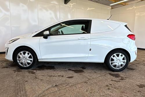 Ford FIESTA Photo at-7f2f1c44be514a96838885ba7520df8f.jpg